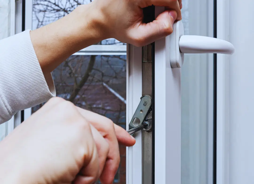 Réparation serrure de fenêtre Bellegarde